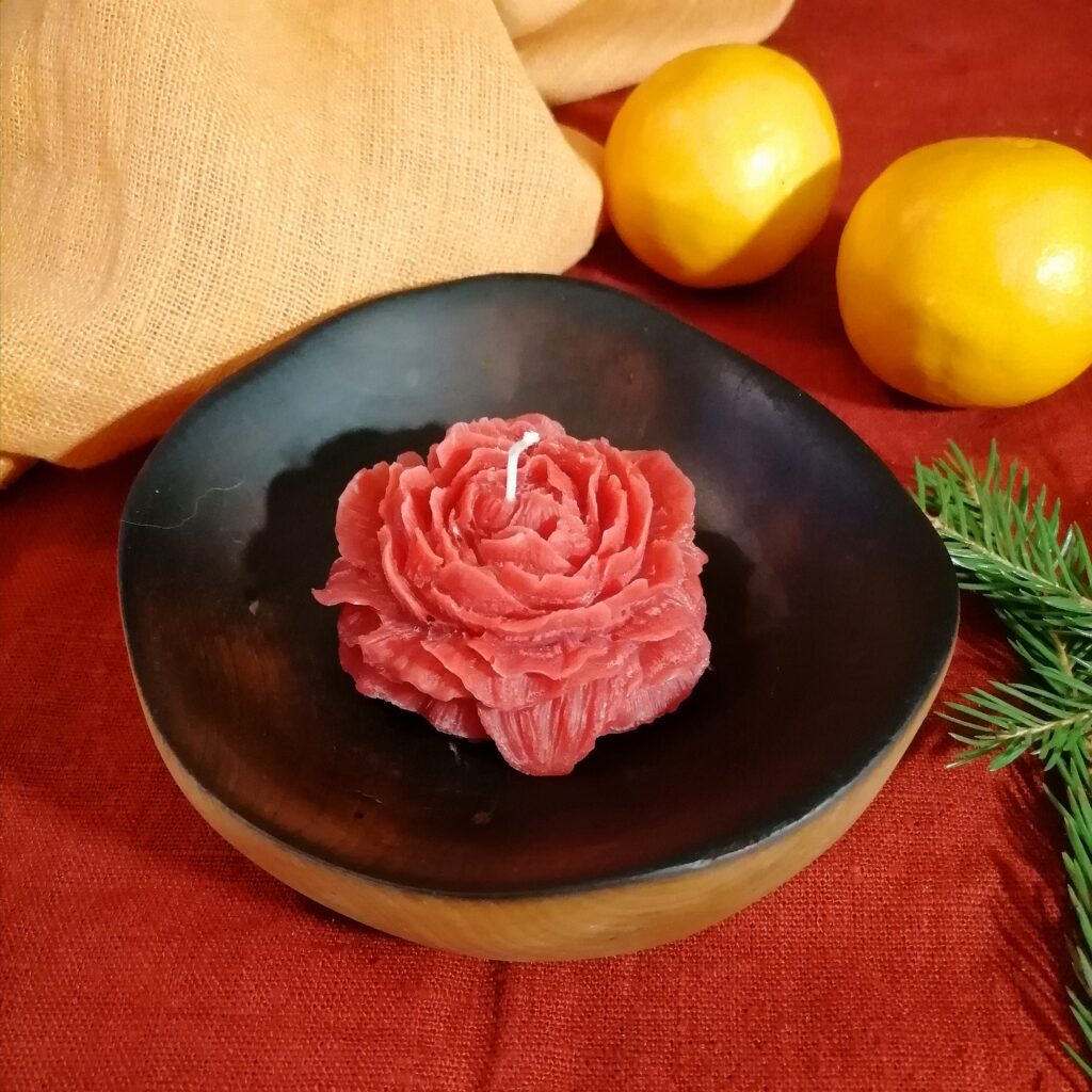 wooden bowl handmade in sweden by witaberget