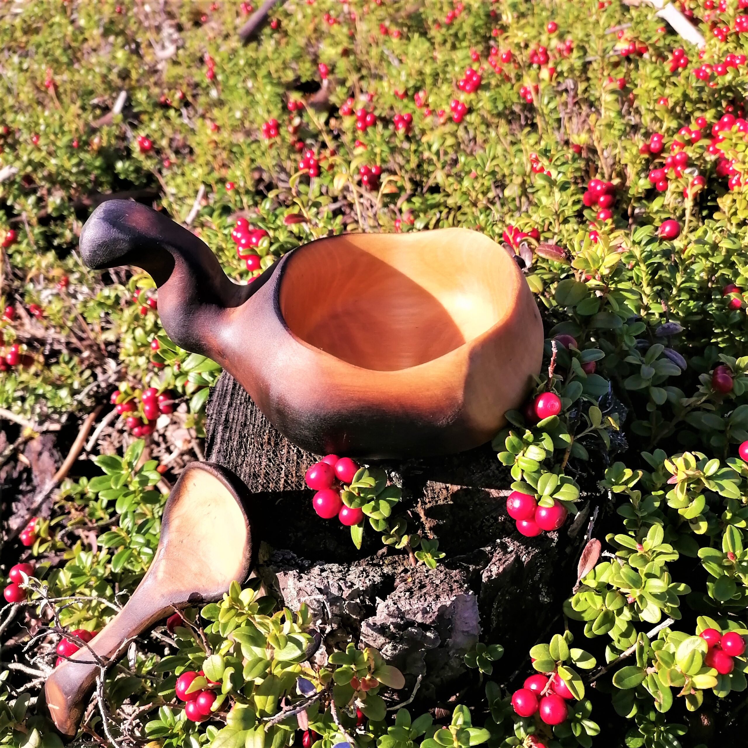 wooden kuksa cup handmade in birch by witaberget in sweden