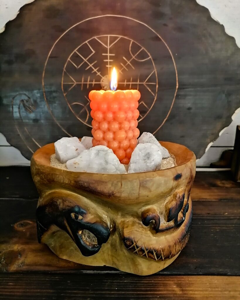 candle stand with nordic charm handmade in birch wood by Witaberget