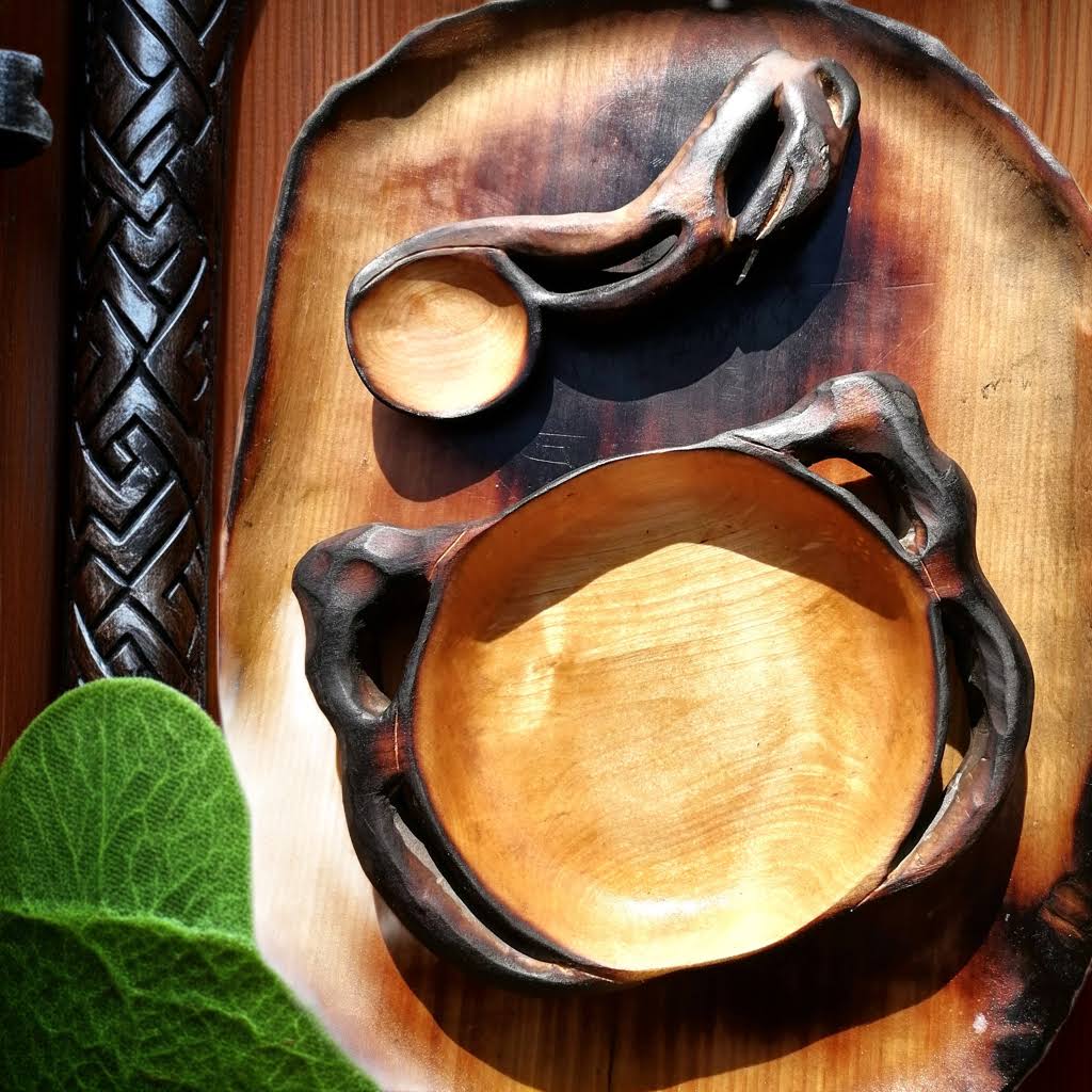 Dinner Plate & Wooden Spoon Set | Viking Style Wood Plate | Handmade Birch Serving Board - Bild 11